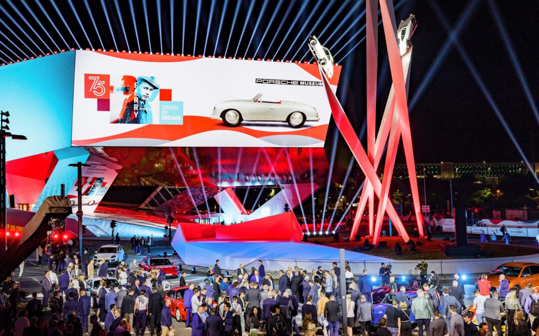 Festival of ‘Driven by Dreams’  75 años de autos deportivos Porsche. 5 (4)
