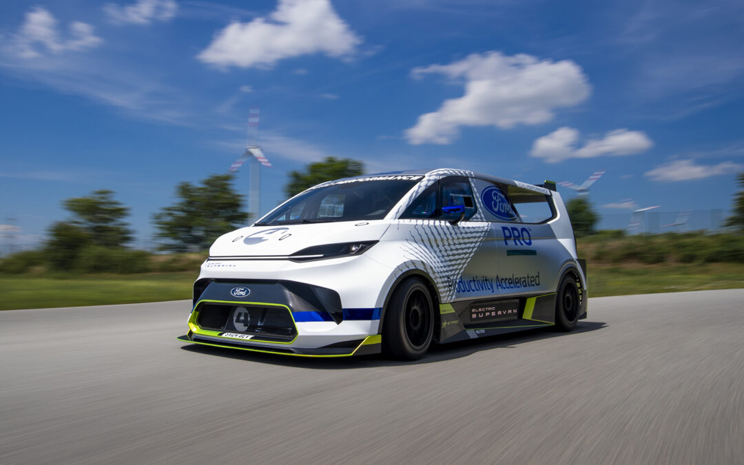 2022 Ford SuperVan 4 E-Transit, con una potencia de 2000 HP. 5 (3)